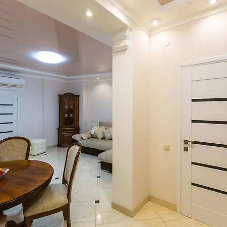 Apartamento Avangard Kostiushka 20 Leópolis