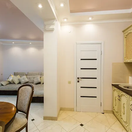 Avangard Kostiushka 20 Apartamento *