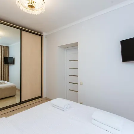 Avangard Kostiushka 20 Apartamento Leópolis