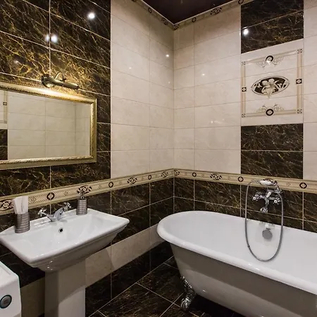 Avangard Kostiushka 20 * Lviv