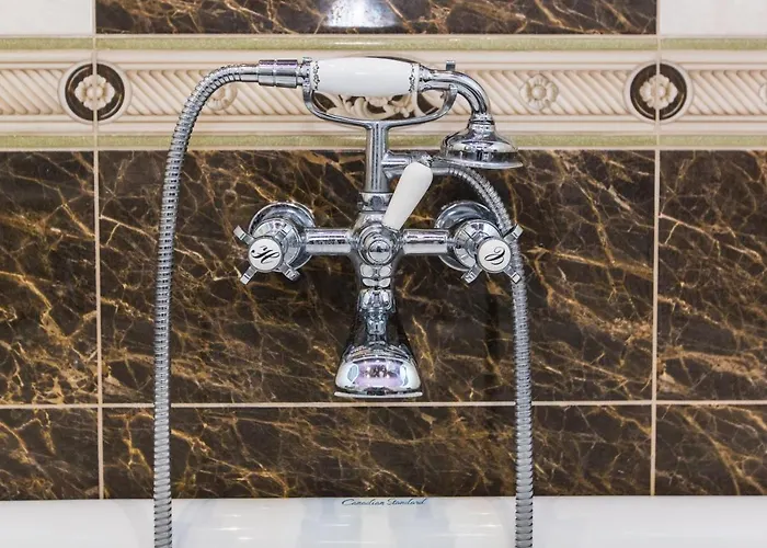 Avangard Kostiushka 20 Apartament Lwów