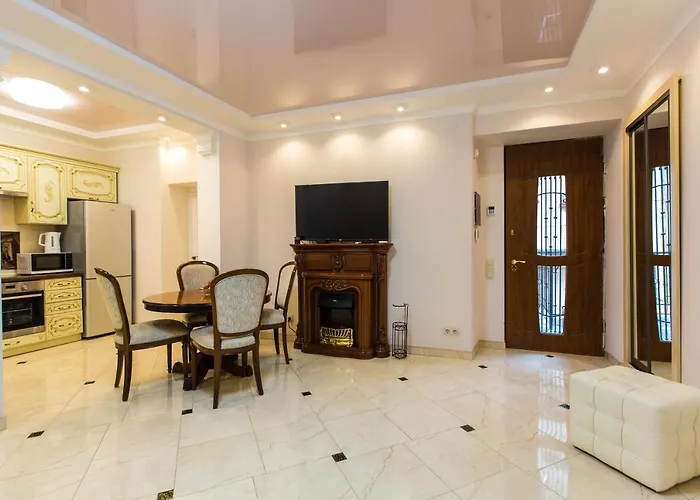 Avangard Kostiushka 20 Apartament Lwów